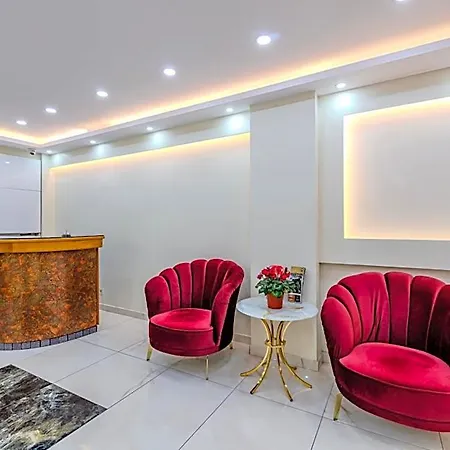 Silviya Hotel *