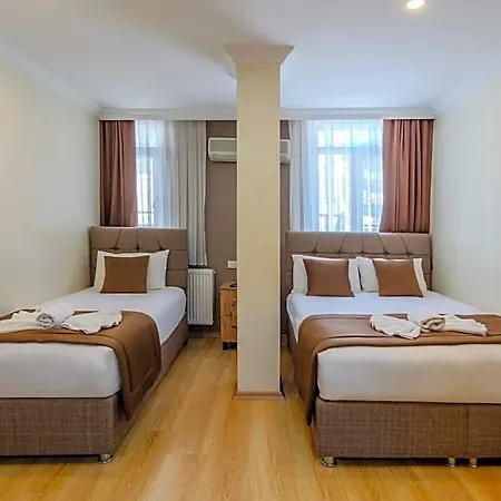 Silviya Hotel *