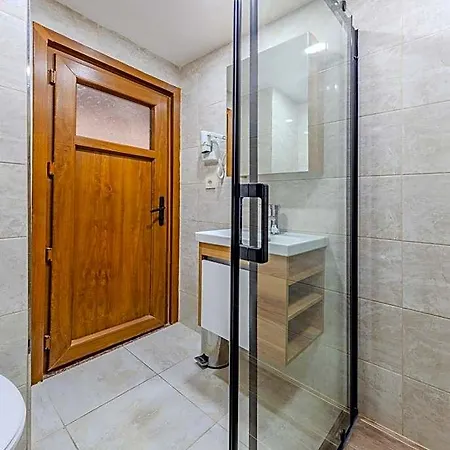 Silviya Hotel *